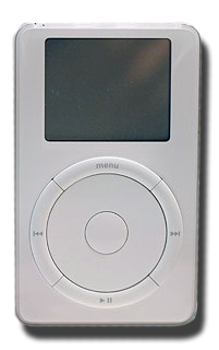 初代iPodは2001年に発売された。ジョン・ルービンスタインが、アイブを主任設計エンジニアとして迎え、オリジナルの設計チームを編成した。