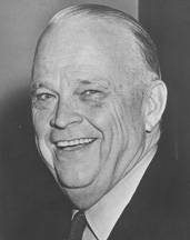 オクラホマ州選出のロバート・S・カー上院議員