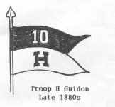 第10アメリカ騎兵連隊H中隊の軍旗を描いた白黒スケッチ。旗竿の先端には槍の穂先が付いている。碑文には「H中隊軍旗 1880年代後半」と記されている。