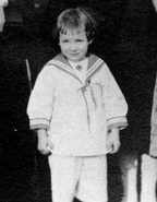 子ども時代のレスター・ヘミングウェイ、1917 年頃