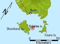 バララエ島の位置。上部にブーゲンビル島の南端が見える。