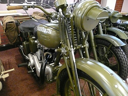 アリエルW/NG350は、民間向けではなくイギリス軍向けに製造されたモデルである。