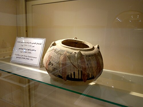 ジェムデト・ナスル時代（紀元前3100-2900年）の陶器の壺