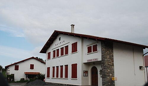 アルメンダリッツ市庁舎