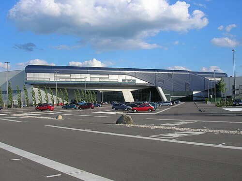 ライプツィヒにあるBMW工場の管理棟（2005年）