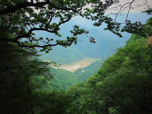 平涼の崑崙山脈