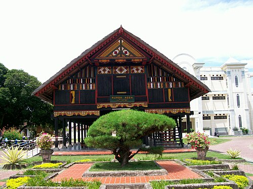 2005年のアチェ博物館のパビリオンの建物