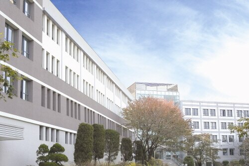ビジネス・行政学部