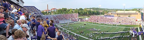 2013年以前のスタジアムの全景