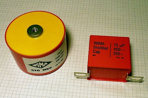 高出力電子機器向けの高耐久性端子を備えたスナバフィルムコンデンサ