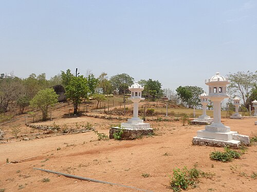 プラギャギリ庭園