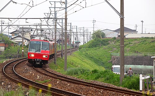 各務原線羽場駅付近の電車の画像です。