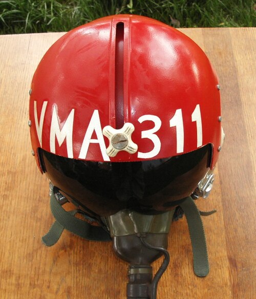 ベトナム戦争時代の海兵隊飛行隊 VMA-311 フライトヘルメット