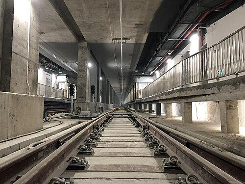 正式開通前の鉄道路線