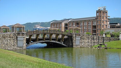 ドン湖橋
