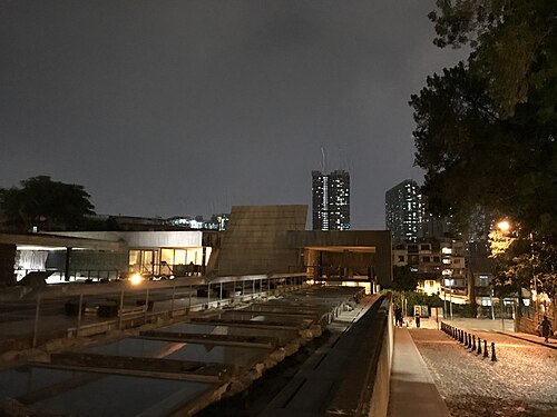 主祭壇の遺跡はもう存在せず、現在は聖芸術と納骨堂の博物館となっている。