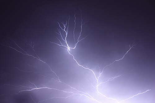雲から雲への雷、オーストラリア、アルベリー