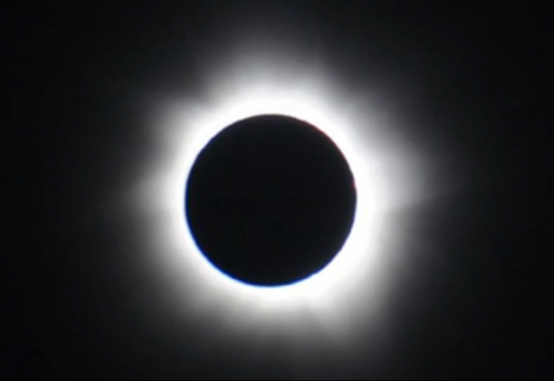 オーストラリア北部から撮影されたNASAの動画のスクリーンショット