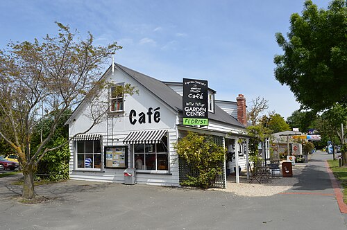 ダーフィールド中心部のカフェ、2013年10月