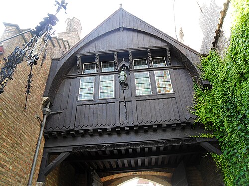 ブルージュの木造建築