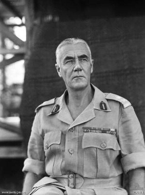 第二次世界大戦中のオーストラリア陸軍司令官、ヴァーノン・スターディー中将