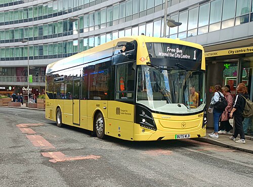 無料バス：TfGMはマンチェスター市内中心部周辺の無料バスサービスを運営しています。