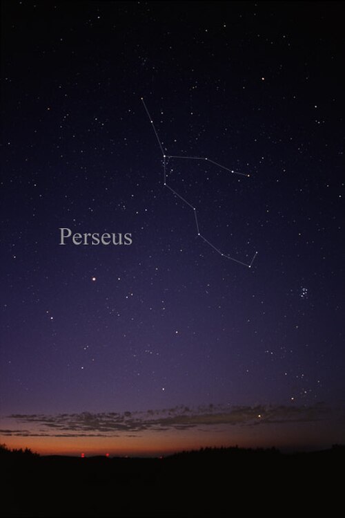 ペルセウス座の夜空の写真