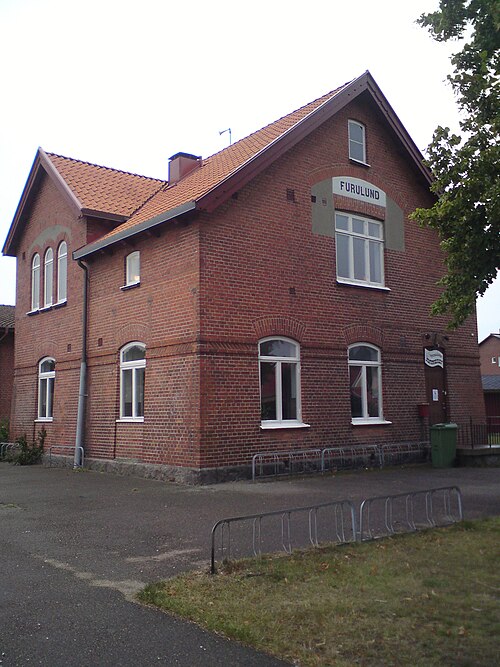 フルルンド駅