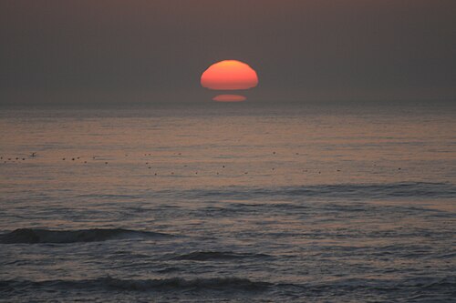 模擬蜃気楼の夕焼け