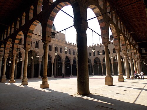 カイロ城塞のアル・ナシル・ムハンマド・モスク（1318年に建造、1335年に改修）