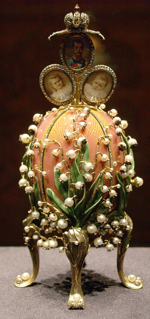 An Art Nouveau Fabergé egg[nb 3] (1898)