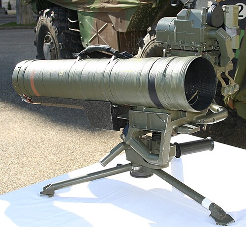 赤外線照準器を備えたEryx射撃陣地。
