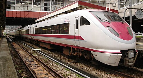 北越急行683-8000系、2007年7月