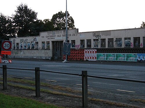 かつての売り場の建物。