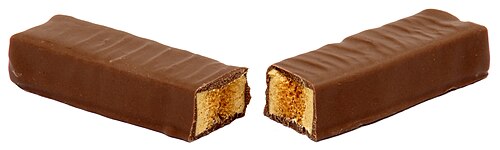 クランチーチョコレートバーを割って、中に入っているハニカムトフィーを取り出しました。