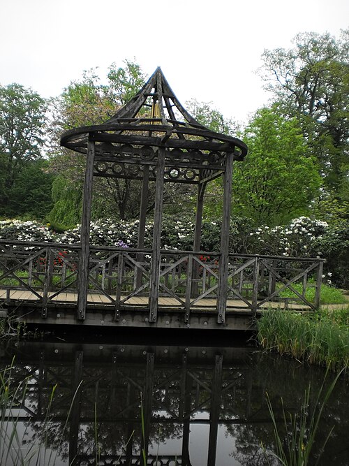 公園の橋