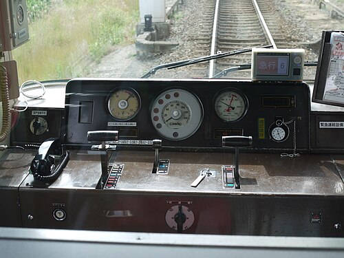 近鉄3200系キャブ