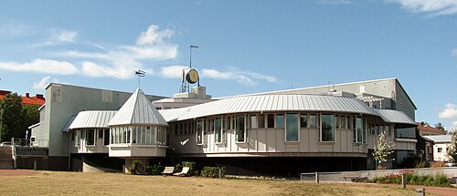 市立図書館