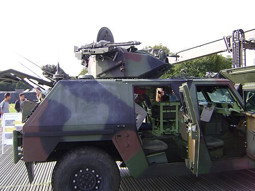 遠隔兵器ステーションを搭載したMOWAG Eagle III Pz Mg 51/71を搭載