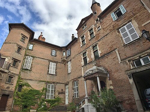 Court façades.