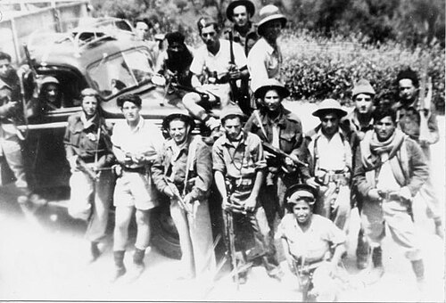 1948年、マナラへ向かう輸送隊を率いるイフタハ旅団のブルガリア人中隊