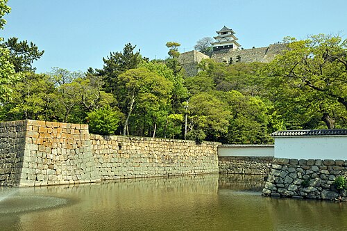 丸亀城の石垣