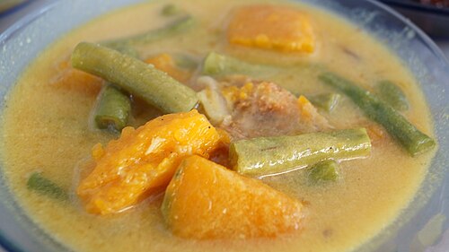 タウスーグ料理のカバシ。