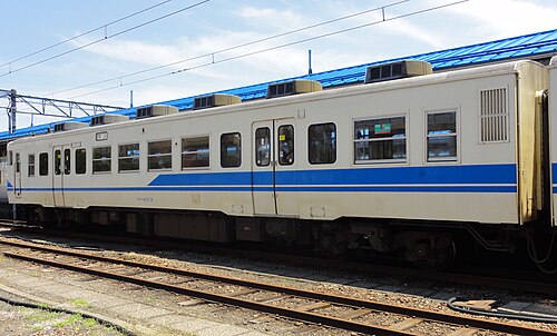 2011年6月撮影、セットB03のクモハ413-3