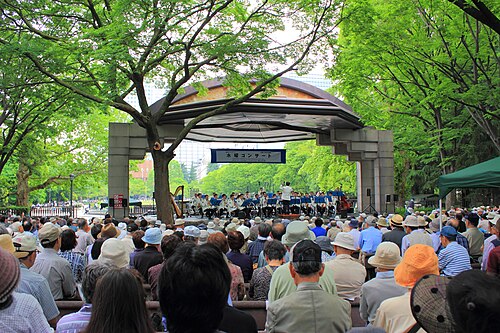 2012年に再建された小規模な会場。