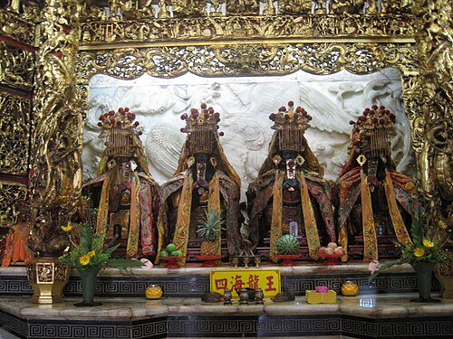 台南市安平の媽祖廟の四龍王。