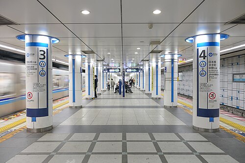 2023年11月、東西線の島式ホームが完成予定
