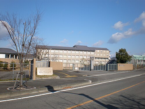 愛知文教大学