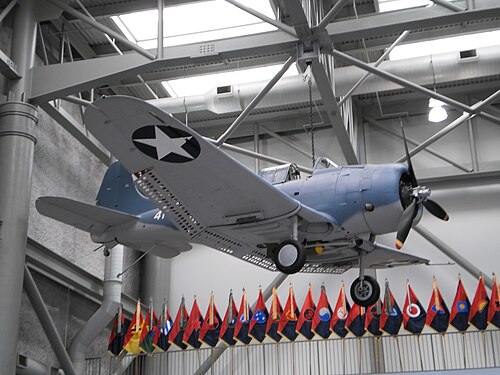SBDドーントレス急降下爆撃機