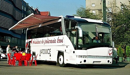 献血用車両としてのソラリス・ヴァカンザ12